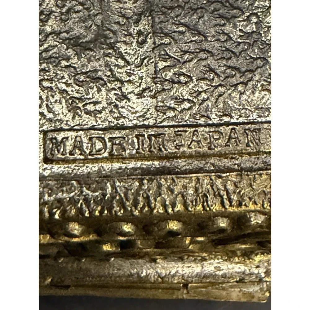 Vintage Made in Japan Ornate‎ Metal Jewelry Trinket Box Gold Tone Flower Design